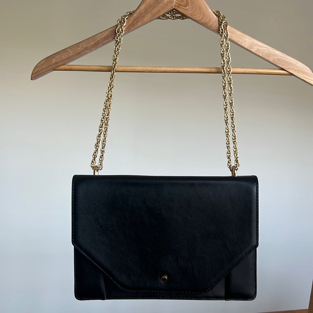 Banana Republic Black Leather structured Shoulder bag with gold chain strap